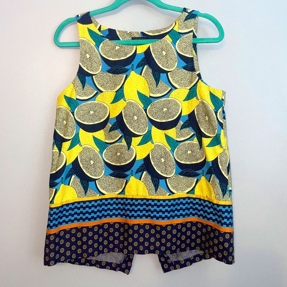 Ann Taylor Tops - EUC Ann Taylor Factory Split Open Back Sleeveless Lemon Tank Top Size Small